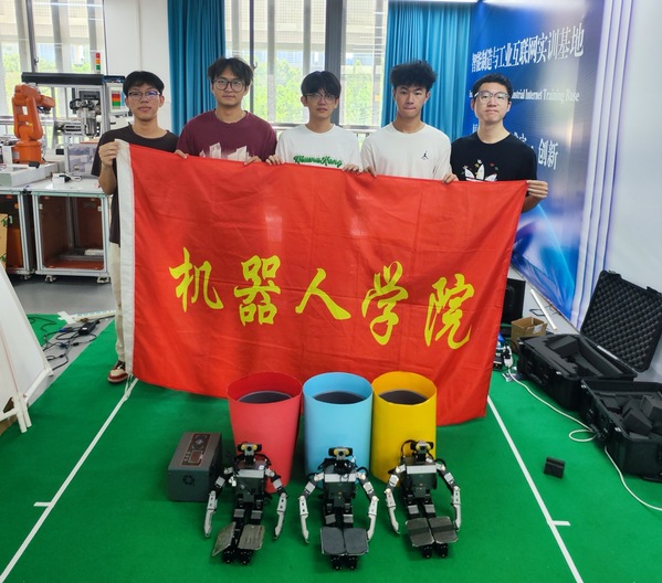 机器人学院在第26届中国机器人及人工智能大赛全国总...