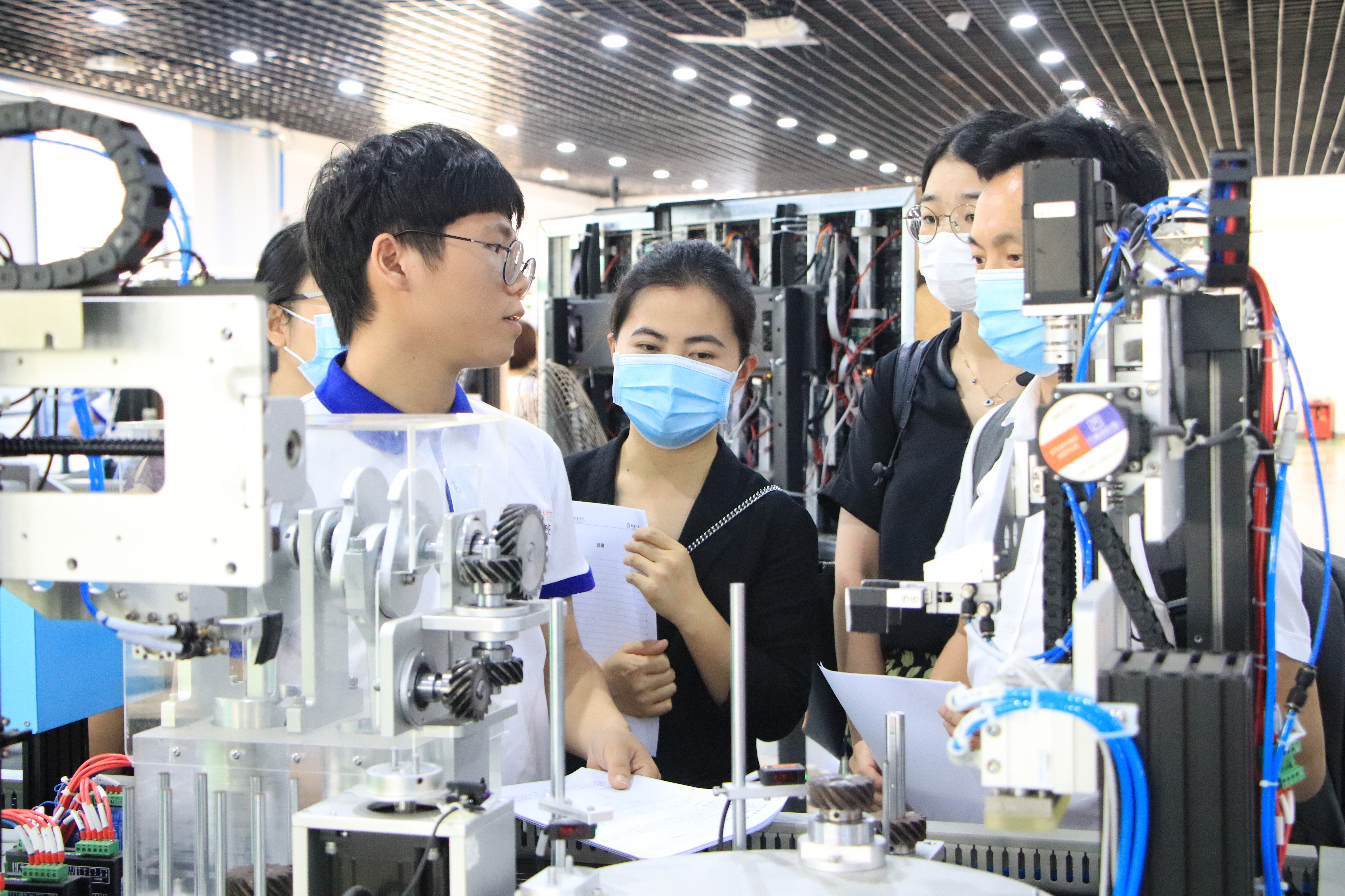 筑梦广科，“职”得你来 | 机器人学院2021届中德班...